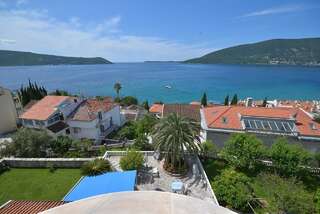 Апарт-отели Hotel Vila Margot Херцег-Нови Апартаменты с видом на море-3